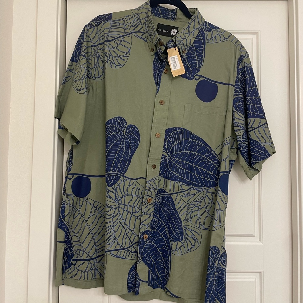 Original and Brand New Sig Zane Aloha Shirt.